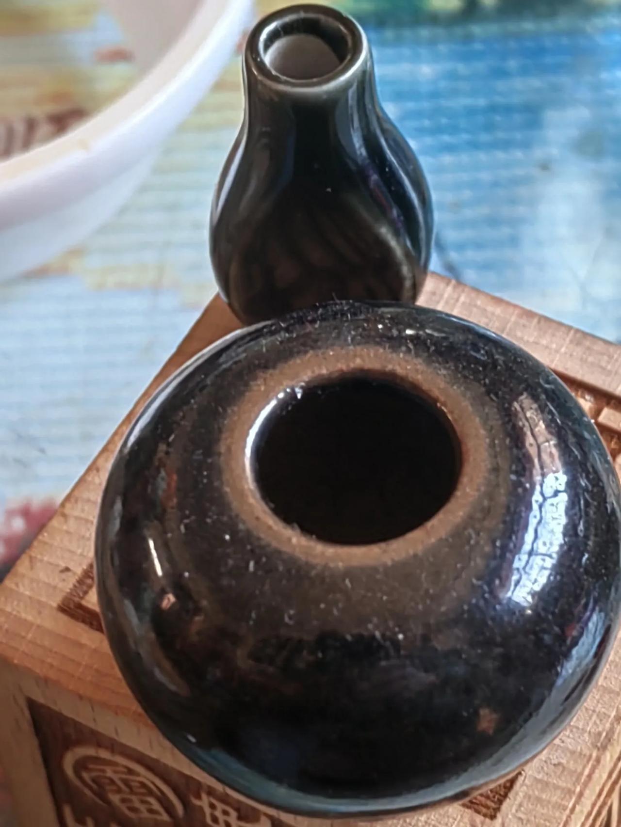 两个小东西，高三点五厘米。老物件！干什么用的？[祈祷][祈祷][祈祷][祈祷][