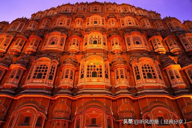 印度“三哥”的魔幻操作：从和美国掰腕子到抱中国大腿？

最近印度的事儿，那真是比