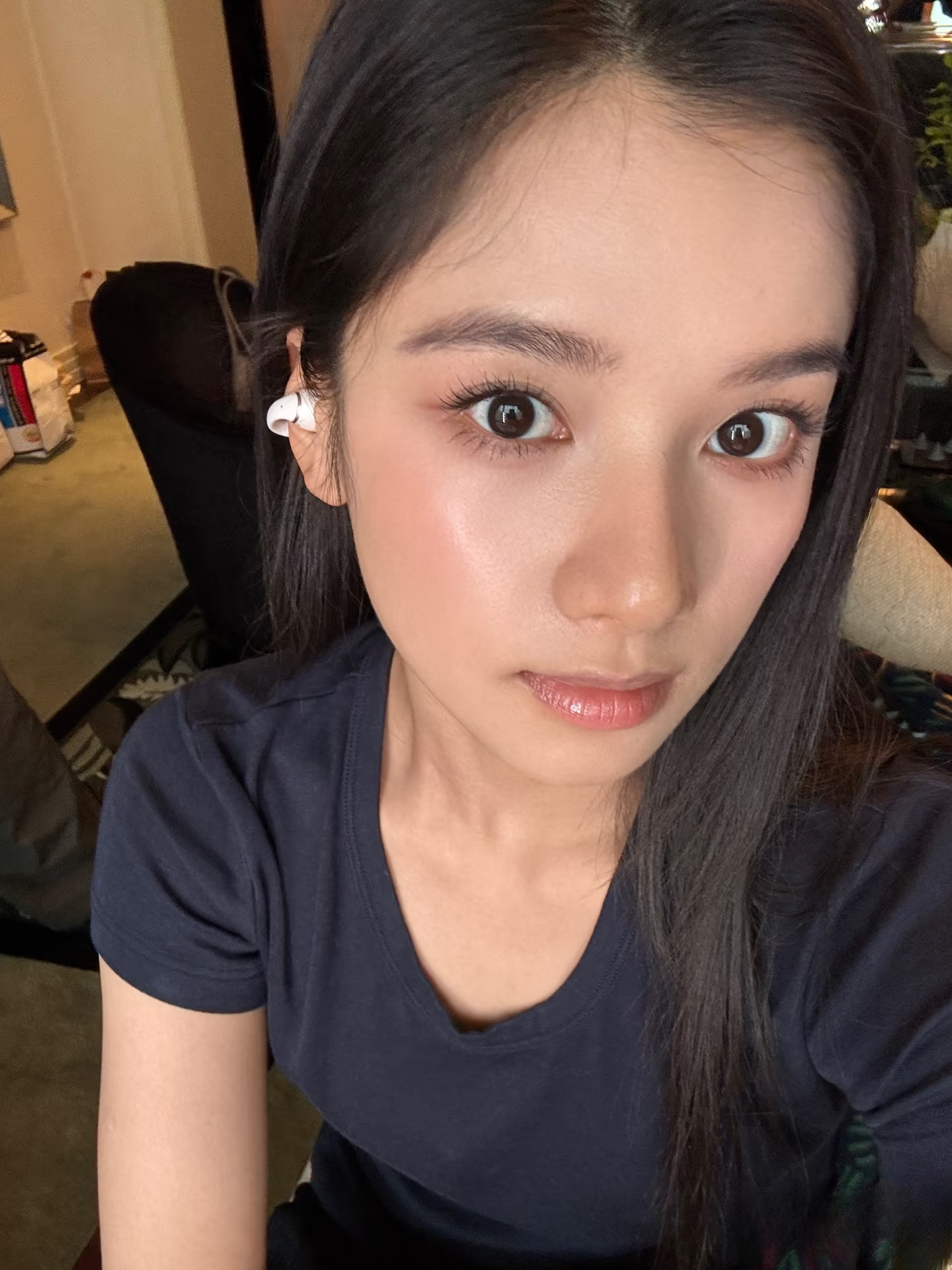 张婧仪张婧仪zjy张婧仪野狗骨头 “花封存爱，海封存思念。”