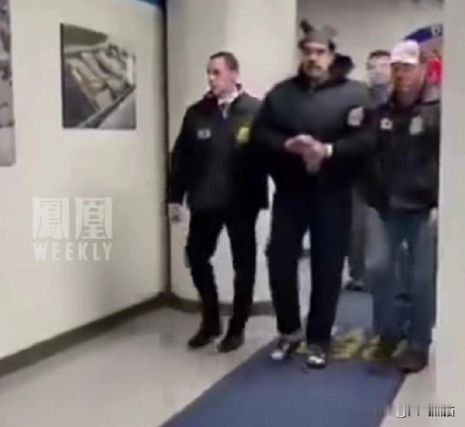 果然不出所料，马杜罗的身边有内奸，这也再一次提醒我们间谍真的是无处不在。
但是一