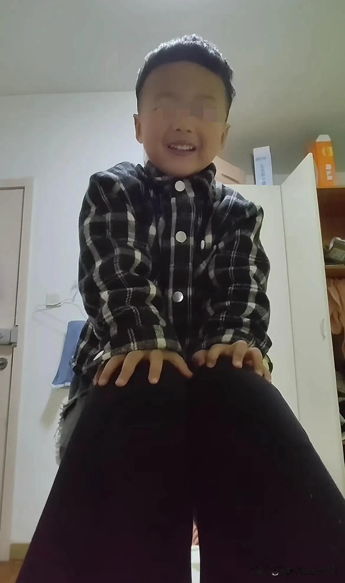 上海3岁男童被生父女友虐待致死案，今天宣判结果出来了！梓澈的生父女友赵雨蝶被判处