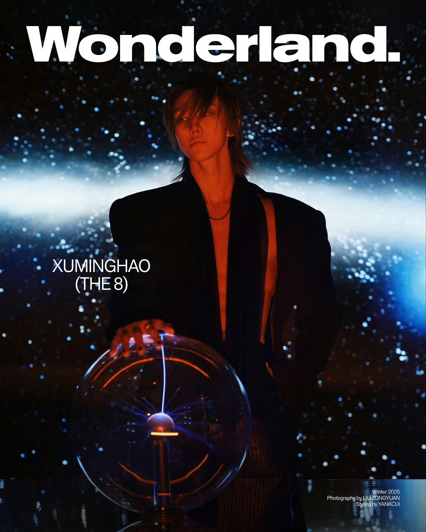 徐明浩登上英国版《Wonderland》2025冬季刊封面，母版选择的这张封面也