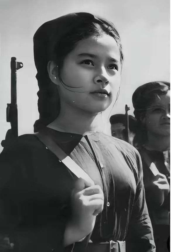 1961年，美国派兵进入越南，自此之后就陷入了战争的泥潭，一直到1975年南越政