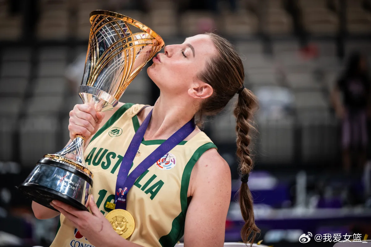 【山东女篮官宣新外援 澳大利亚女篮国手加盟】今日，山东山高篮球俱乐部官宣澳大利亚