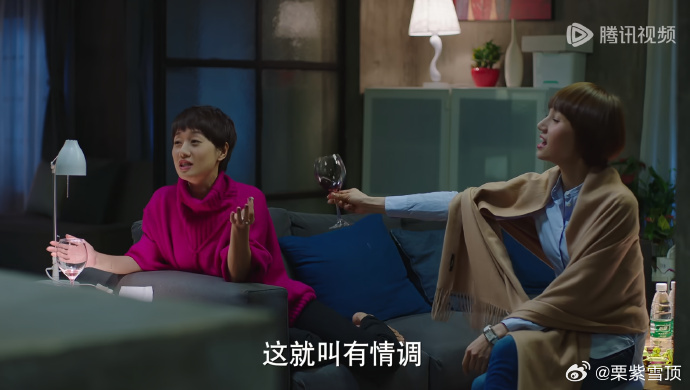 贺涵花好几万买一条鱼我的前半生 说起贺涵就绕不开这条天价鱼，大手笔请客吃鱼，是他