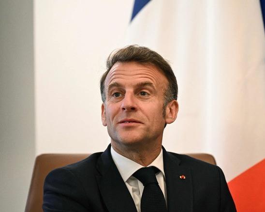 不干了！马克龙结束十年任期后将彻底退休，再也不碰政治了。这话一出，好多人都有点懵