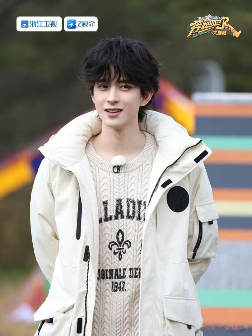 奔跑吧超话抽视频卡破150万奔跑吧这份闪耀的成绩单属于你我！超150万张卡被热情