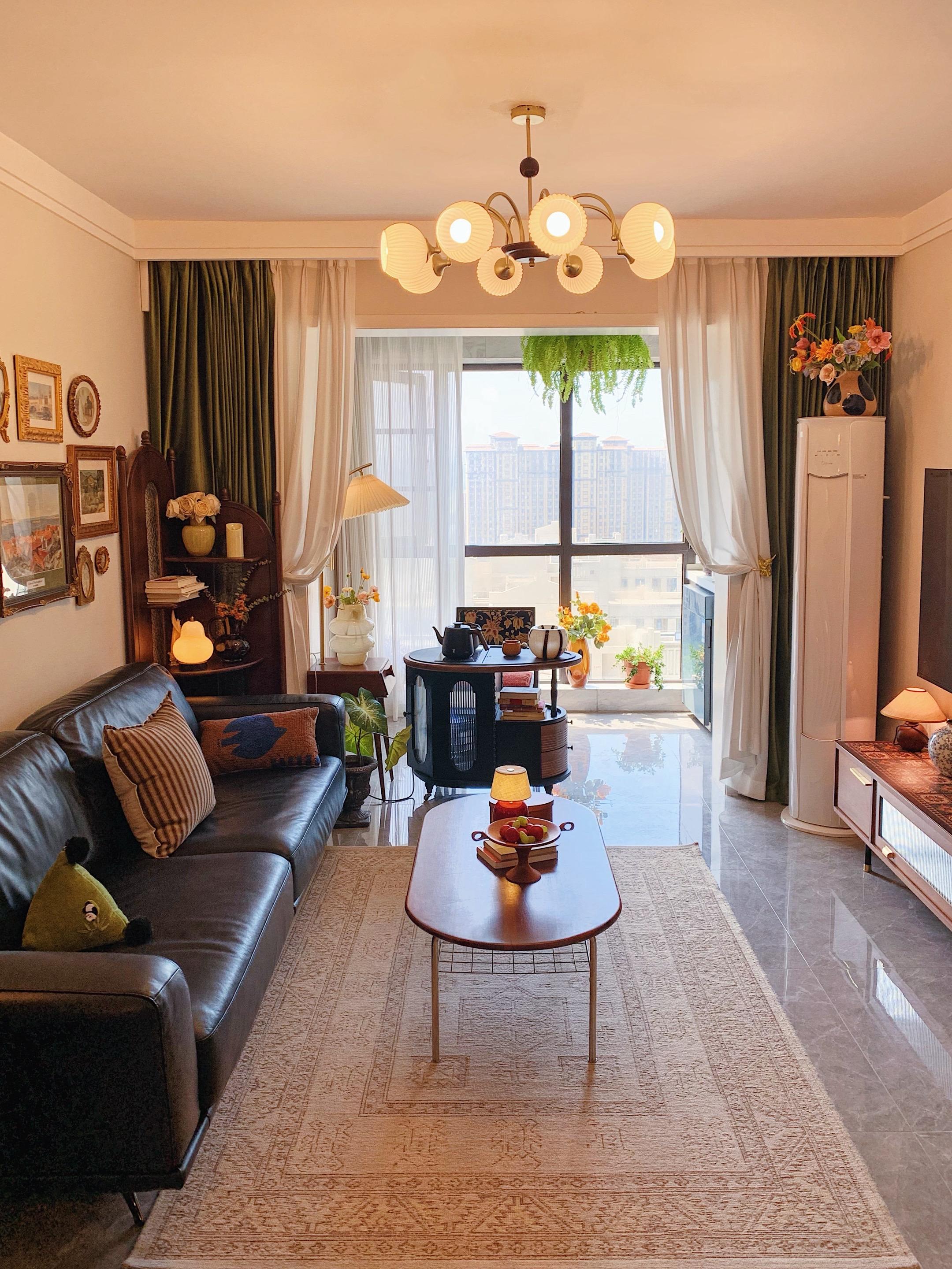 65㎡小家🏠舒服才是装修的最终答案。建面89㎡套内65㎡ 混搭的复古...