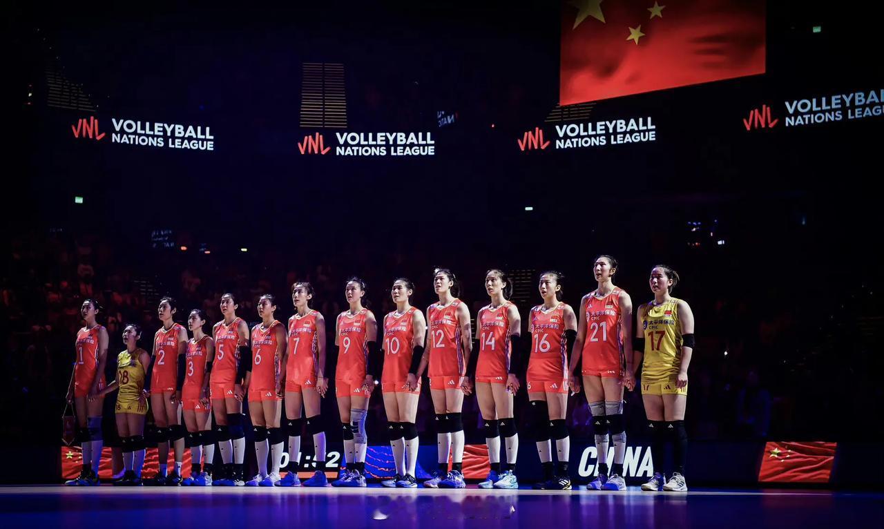 中国女排重回亚洲第一  躺进奥运会
今天，对于中国女排来说有两个好消息：一是随着