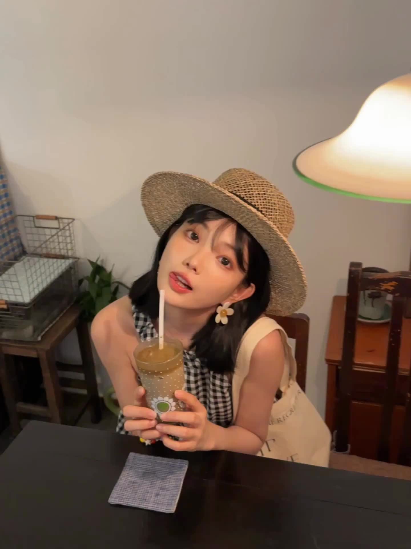 我不要比谁幸福 我只要我幸福