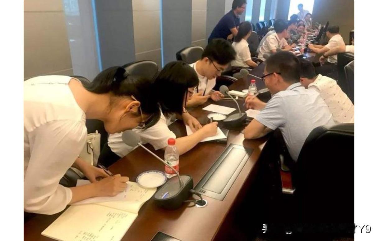 俗话说，“家中有粮，心中不慌”，这就是绝大多数人的安全感！因此，有一份正当、收入
