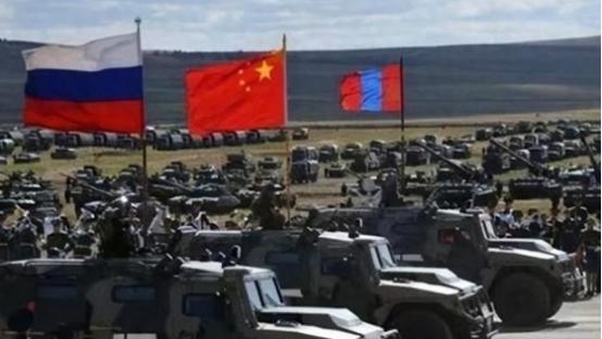 俄罗斯发出警告：战争爆发中国将被围攻，不过对中国最危险的不止战争。大家最近可能刷