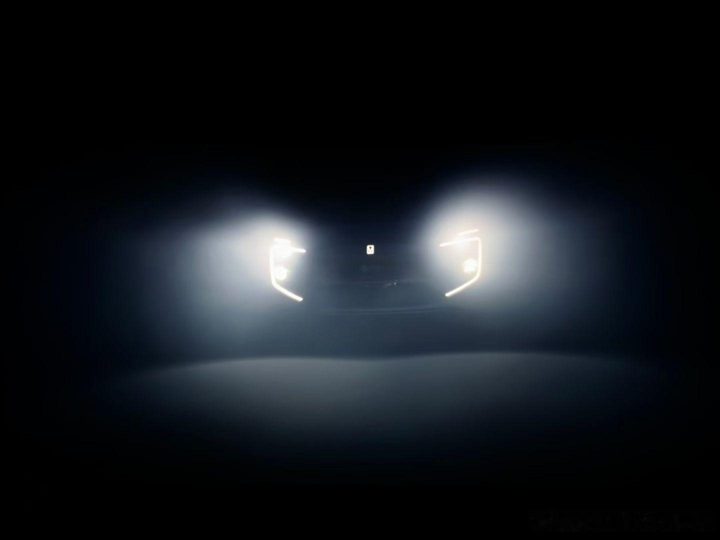 今年飞驰人生3，阿维塔天梯基地赛道靠辅助驾驶完成人类车手无法完成的极限挑战，代号