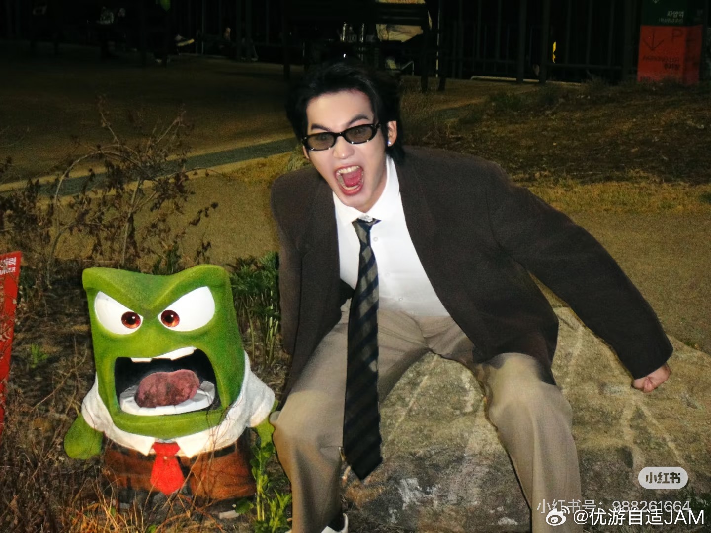 于适yosh适界那么大于适  对双向奔赴的小鱼儿：😁对癫狂阴暗的hzssdp：