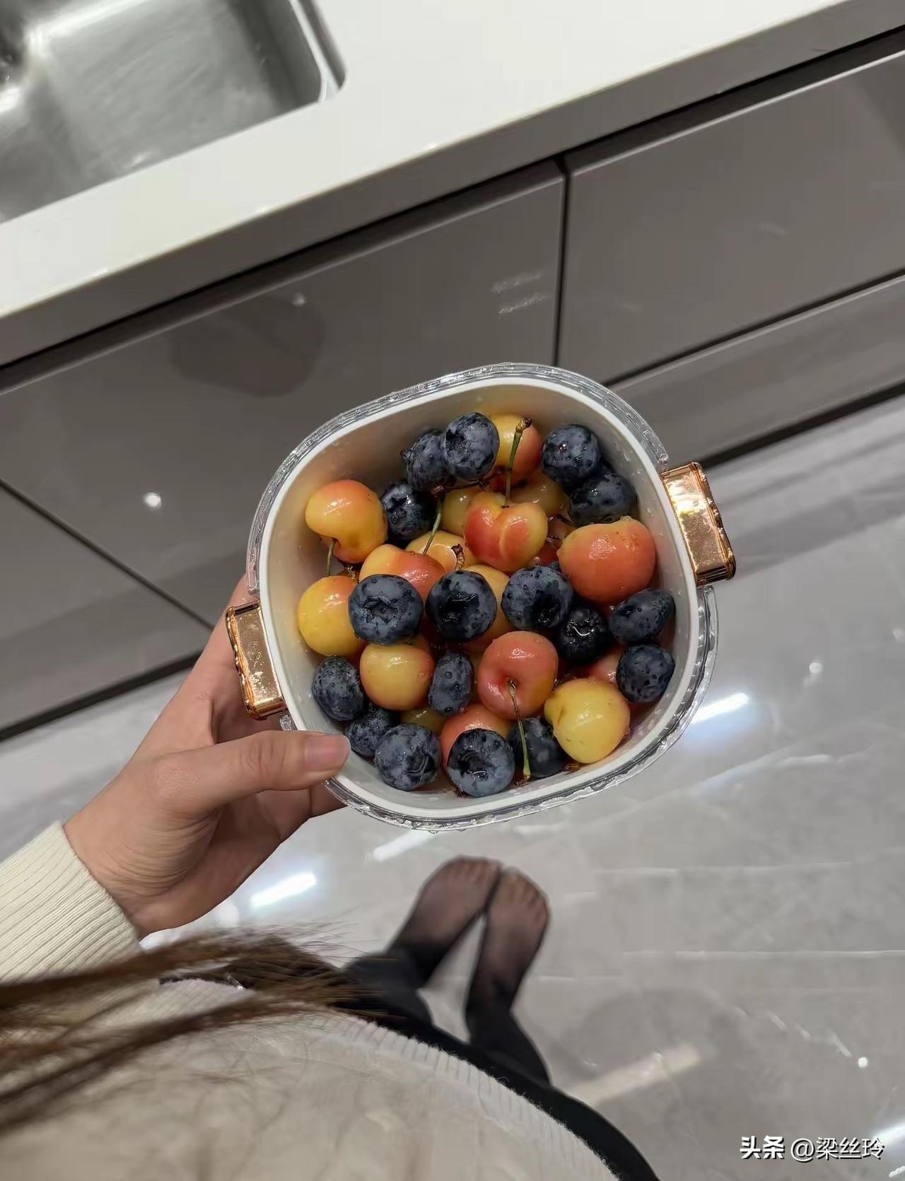 随手拍，分享图片喜欢饭后水果吗[奸笑]