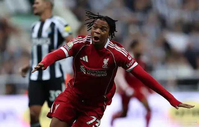 凌晨4点利物浦出战：赢球=第12次双杀 萨拉赫冲击英超纪录北京时间2月1日凌晨4