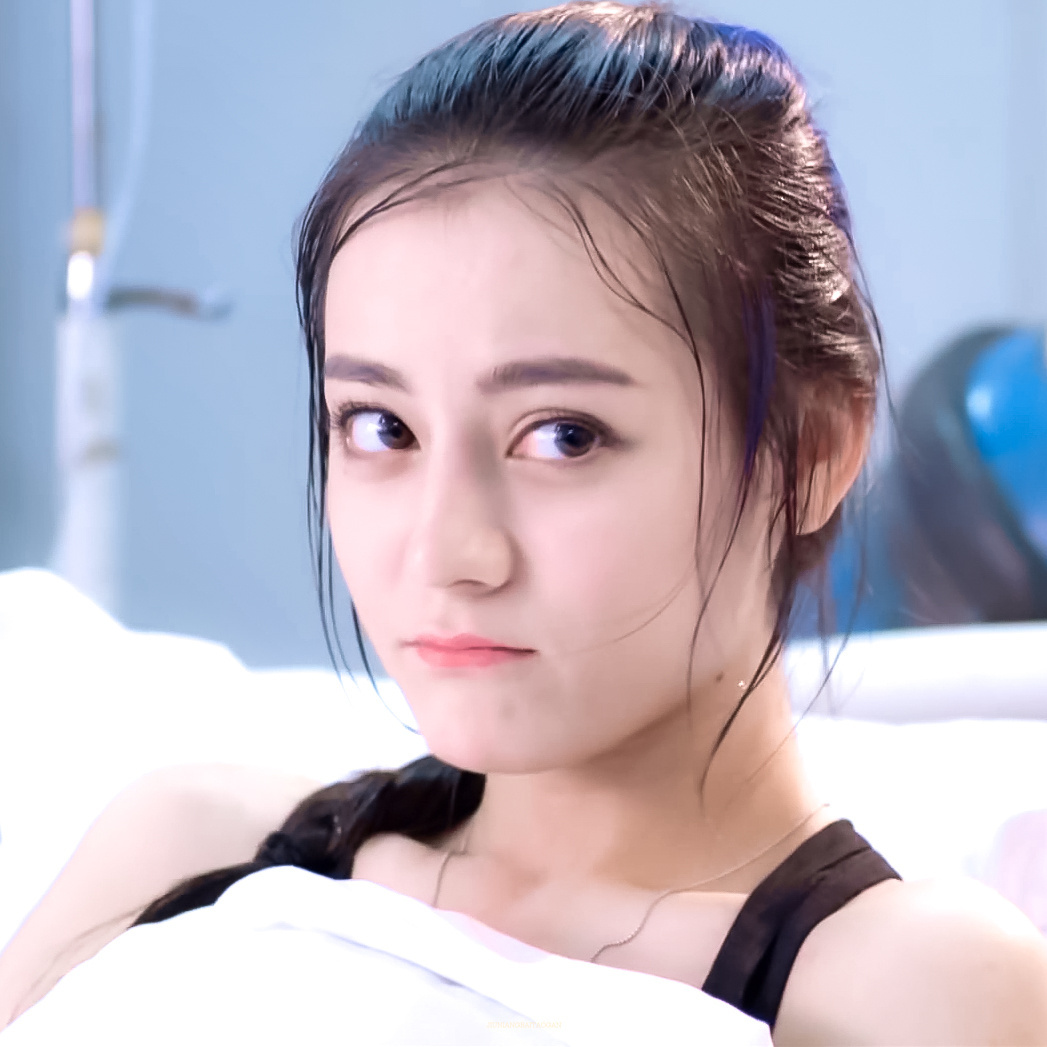 不败女神关小迪十周年快乐💞🎀迪丽热巴利剑玫瑰 | 周星驰看的是迪丽热巴哪部剧