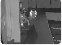 太离谱了！女子健身房裸体遭陌生男子闯入直视20秒，事后天天做噩梦，健身房居然喊冤