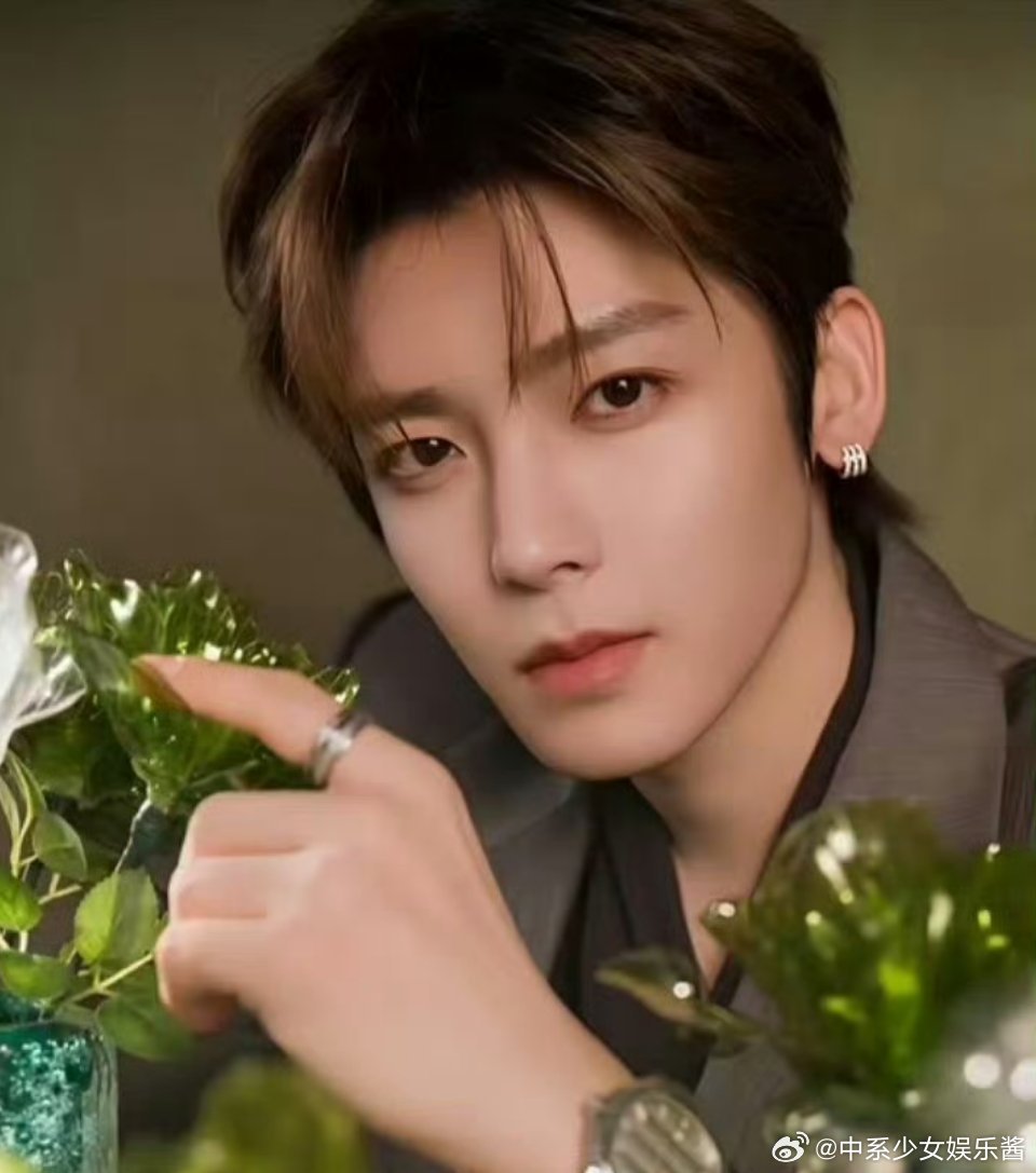 虞书欣✖️侯明昊《念相思》，虞书欣凭什么一番呢？侯为什么会被压一头 
