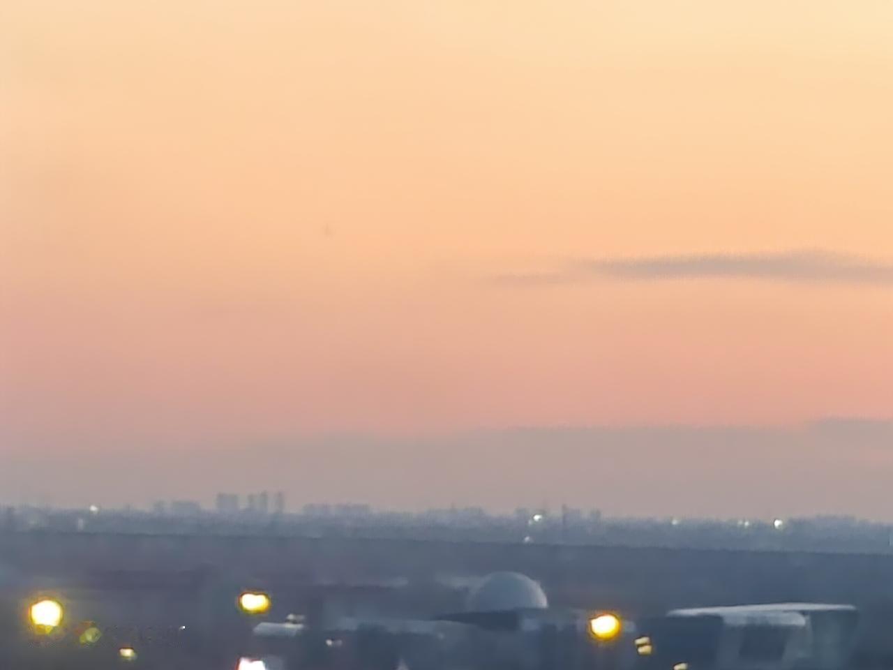 出去旅游，快乐每一天，幸福每一年。