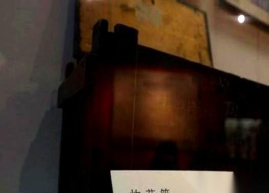 红旗渠，修了十年，花了六千多万。
工程一结束，审计组进场，直接把堆成山的账本推到
