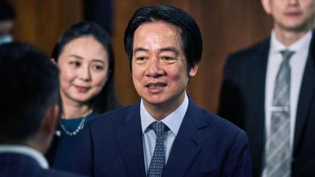 台湾欢呼，中国飞机来了！ 就在7月4日，中国官方报道了大陆的航空公司已经开始接连