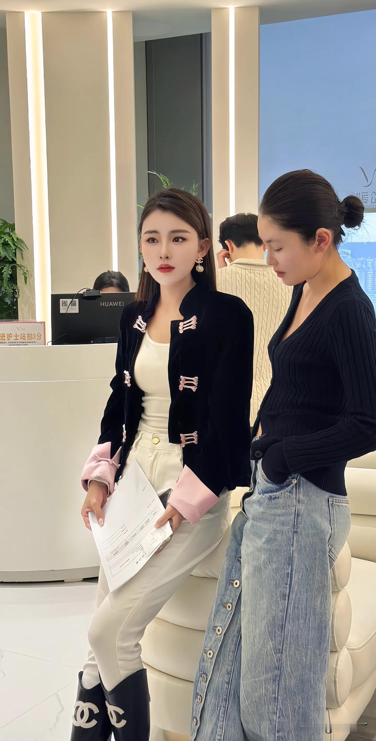 加班可以   但是要加钱
受气也可以  但是还是要加钱
只要钱到位  我自己劝自