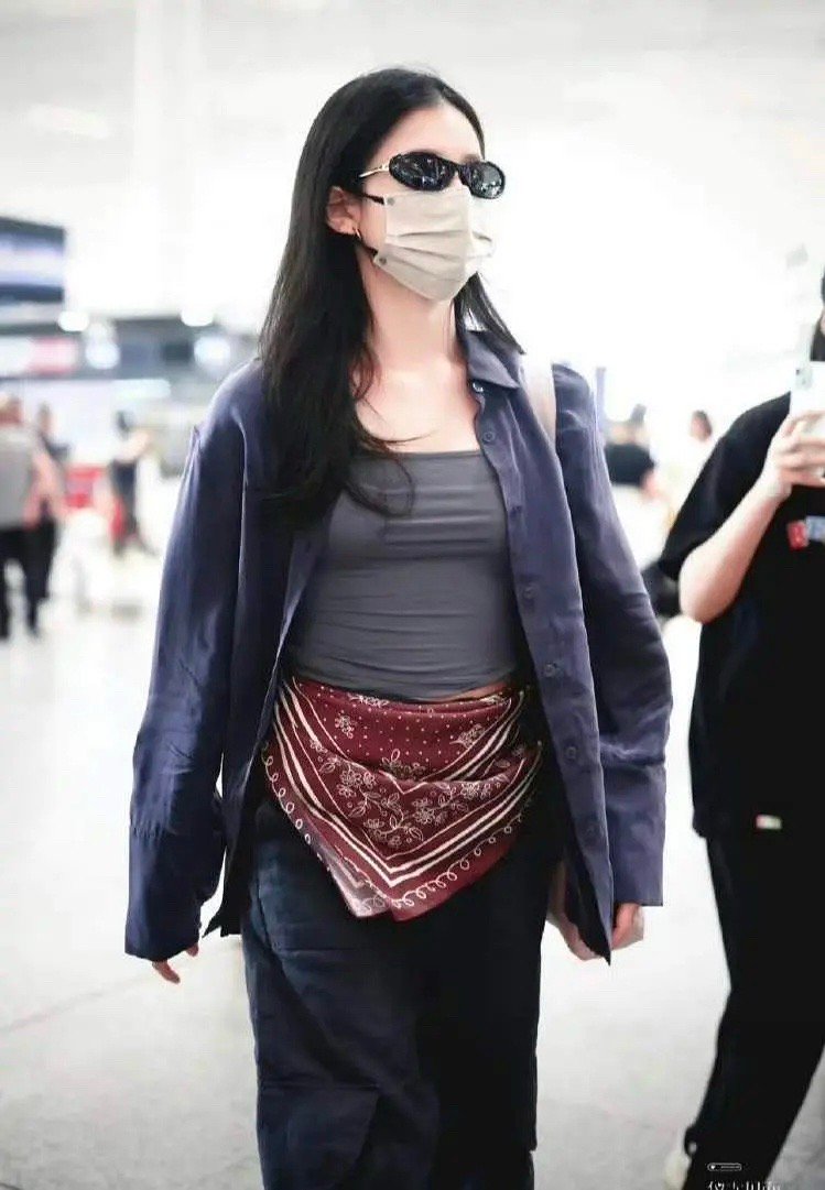 张婧仪为什么看起来这么敦实[思考] ​​​
