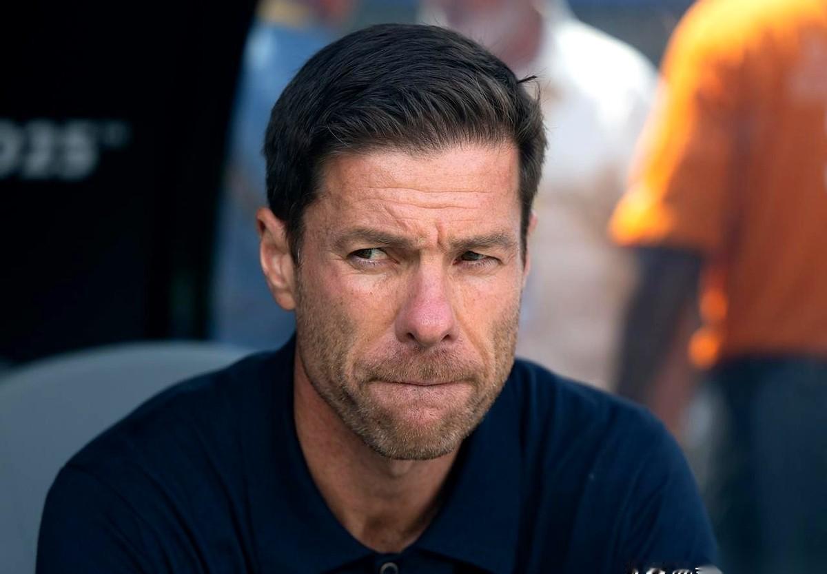 你敢信吗？
我们这种级别的队，现在赢一场球，居然成了最大的奢望。
真的，就感觉像