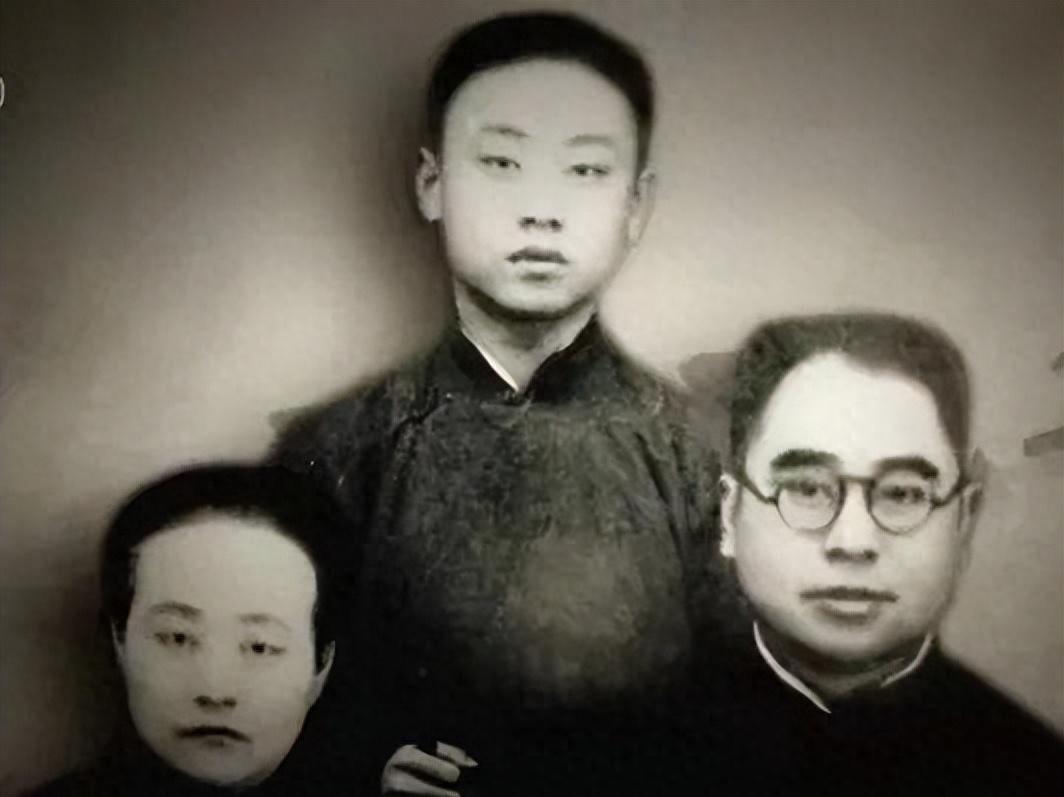 氢弹之父于敏隐姓埋名二十八年默默奉献，与核共舞却最愧对深爱的妻子！
1956年秋