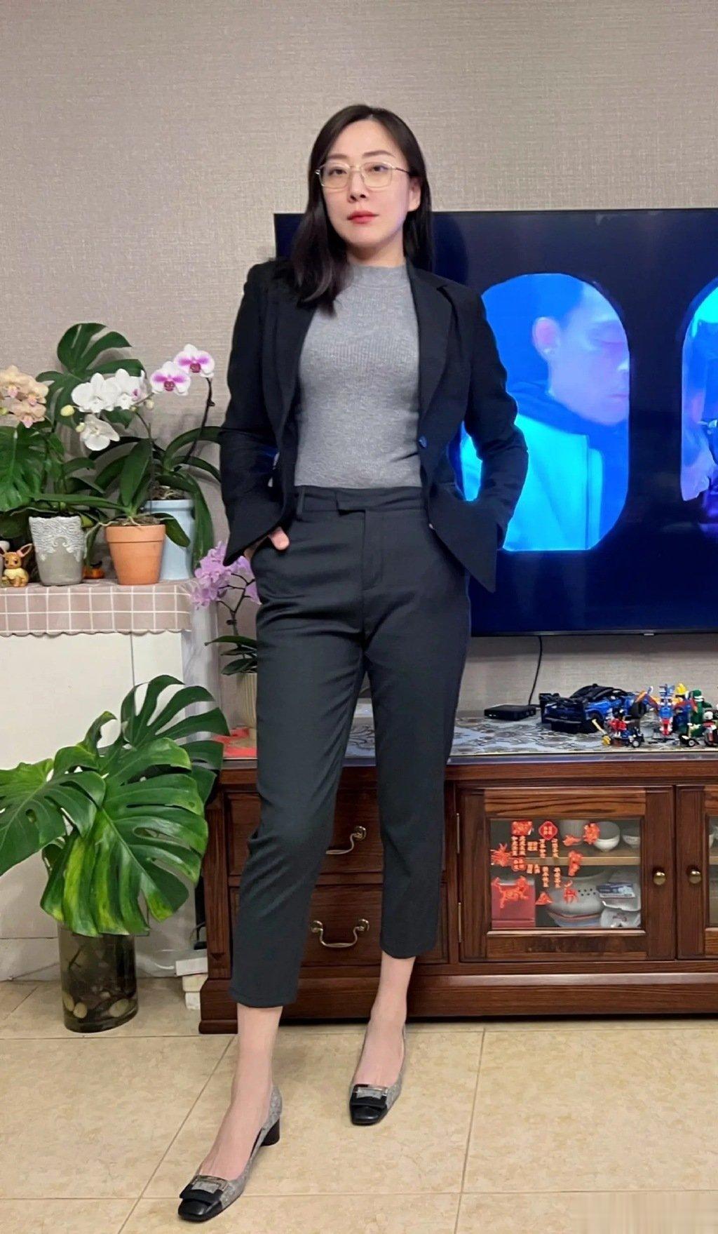 一个50岁女人的身体状态，是不是感觉还是很有活力的，看着和那些三十多岁的没有太大