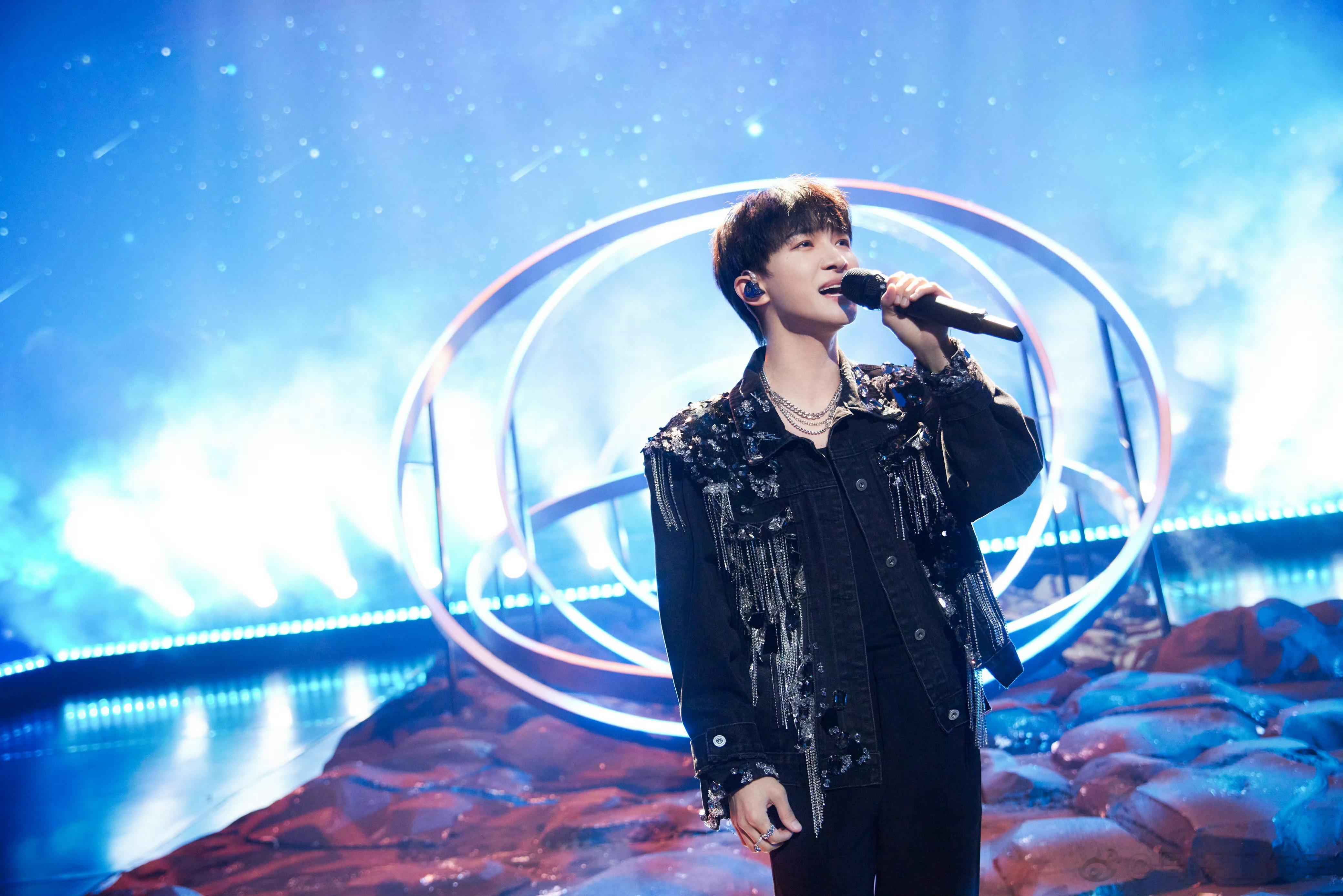 #周深[超话]#[音乐]#周深斗罗大陆2主题曲首唱# 【周深 | 2023.05