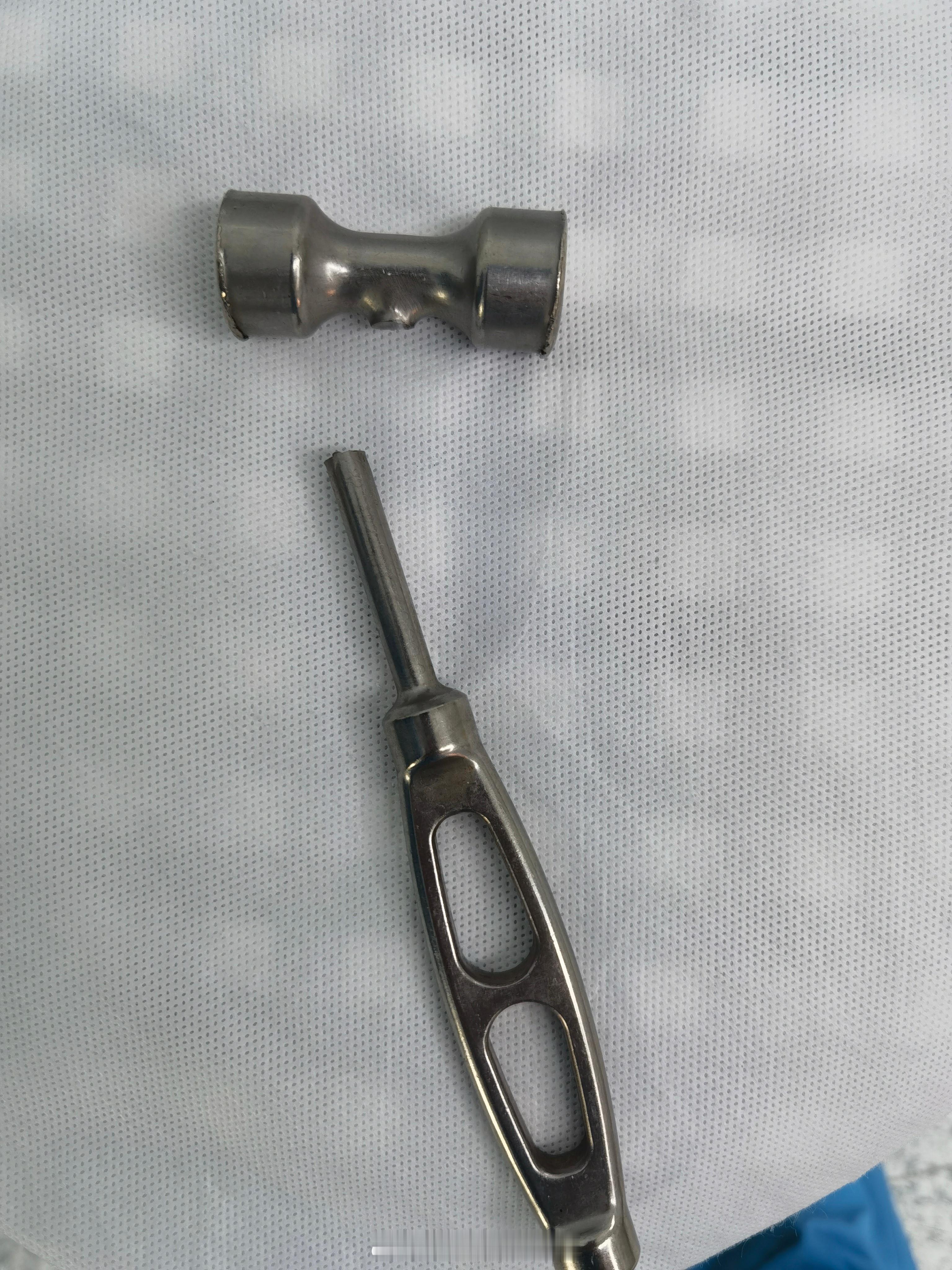 小锤太不结实了，干断了…… ​​​