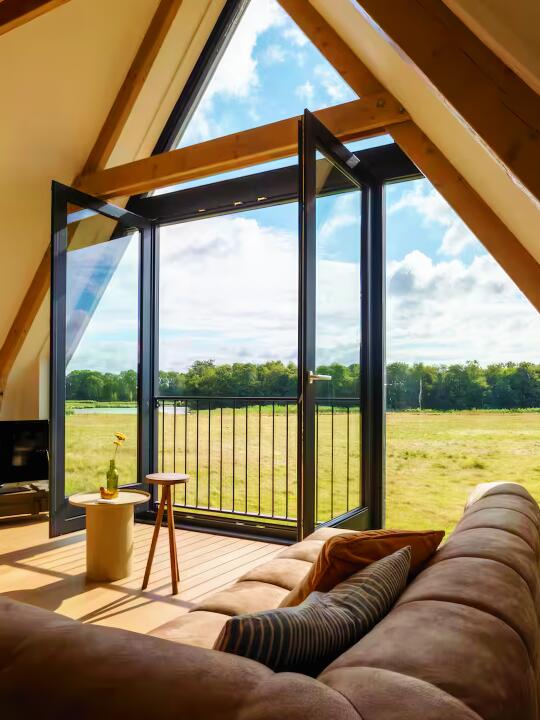 在阿姆斯特丹！住进了我的人生小木屋🏡