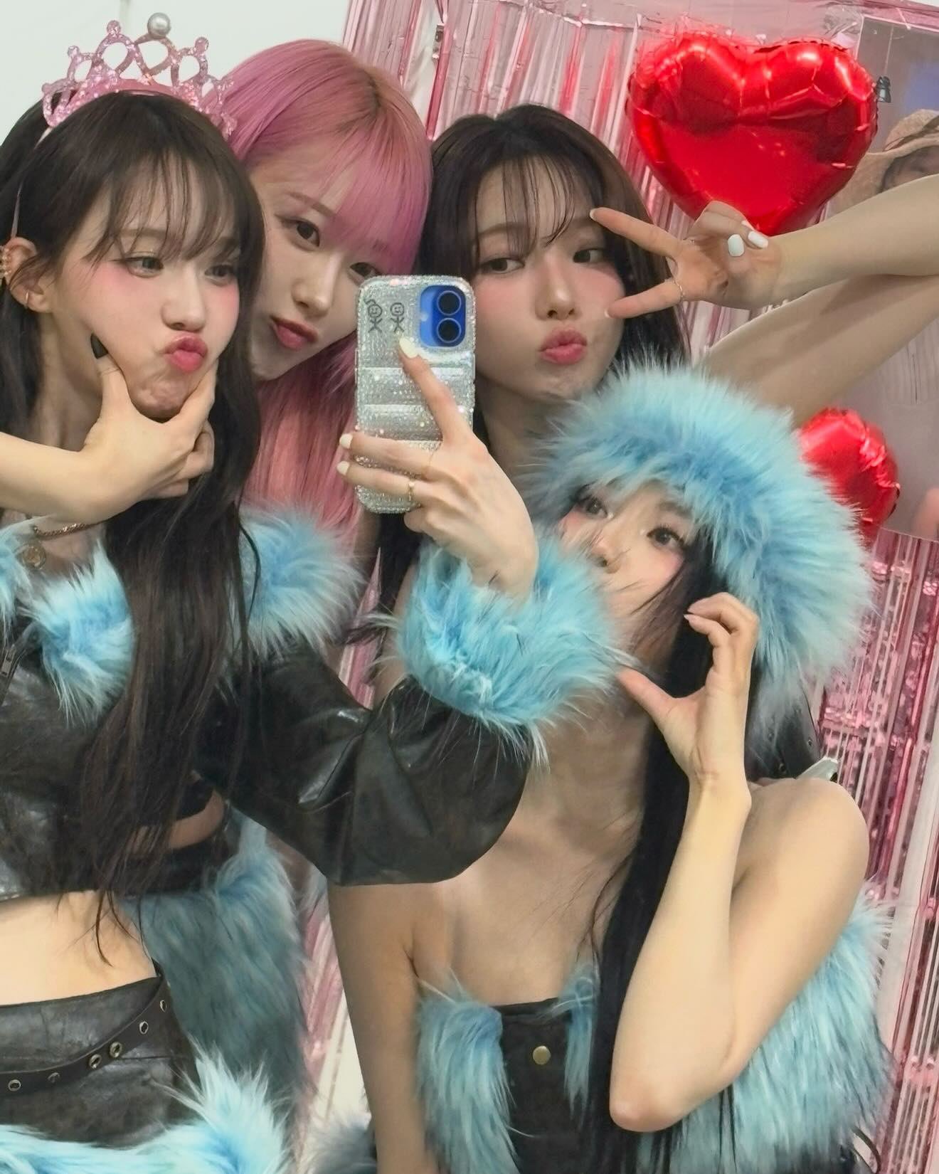 宝宝们我最近在备考所以没有更新🤓🤲3号会恢复更新滴❤️❤️❤️ 