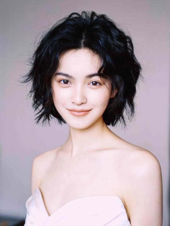 看这个人在发光🌟