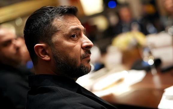 “活不长了”：前乌克兰议会议员预言泽连斯基即将死亡。扎哈罗娃：正是由于他的疾病，