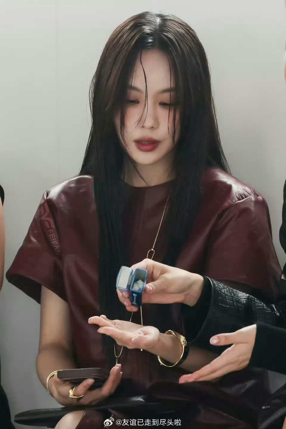 COS大秀的内娱女明星好美啊美塑程潇布偶猫🐱的简直是天才王霏霏更是氛围感的神，