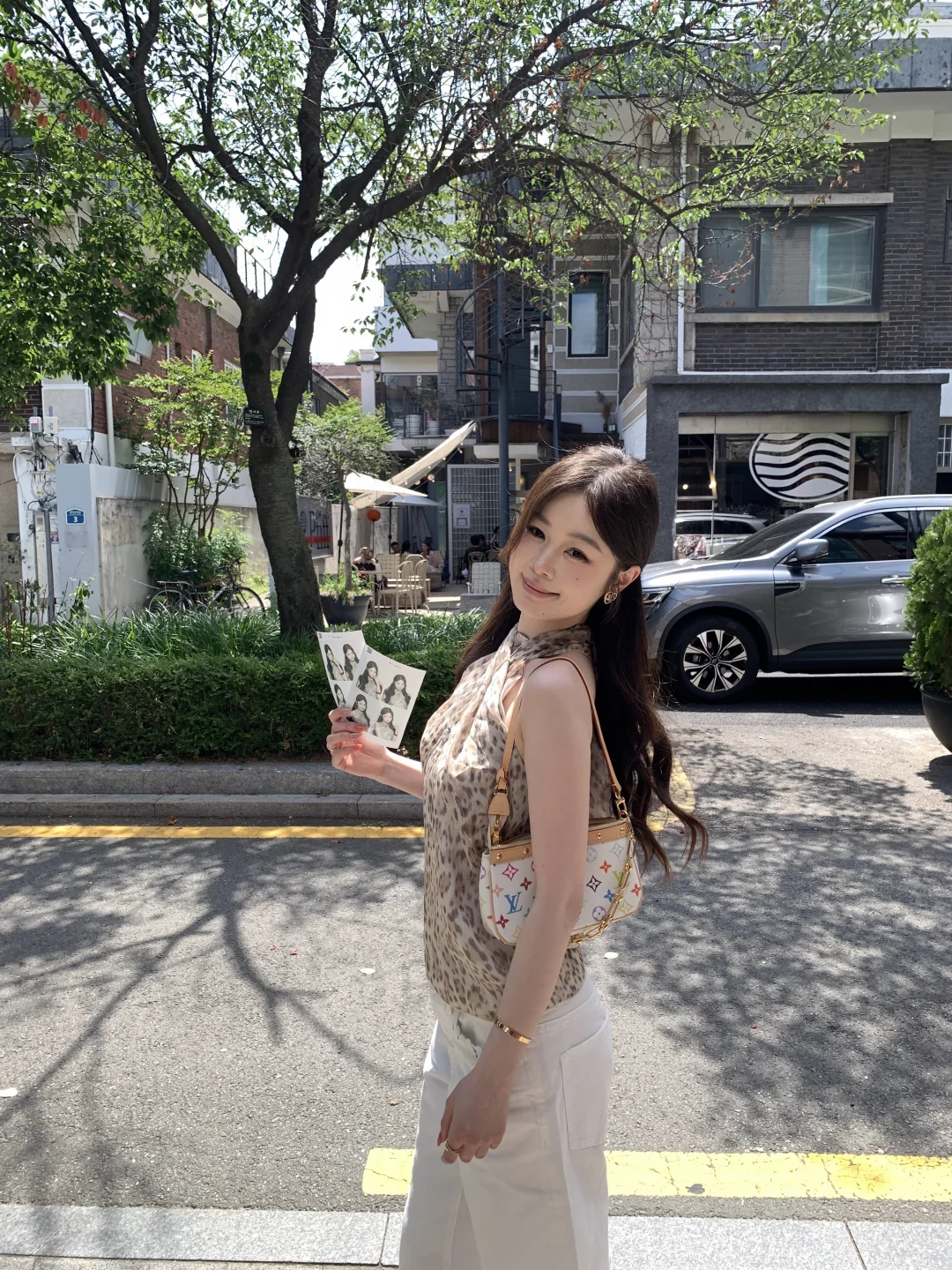 到了小韩就这样随地大小拍📷✨