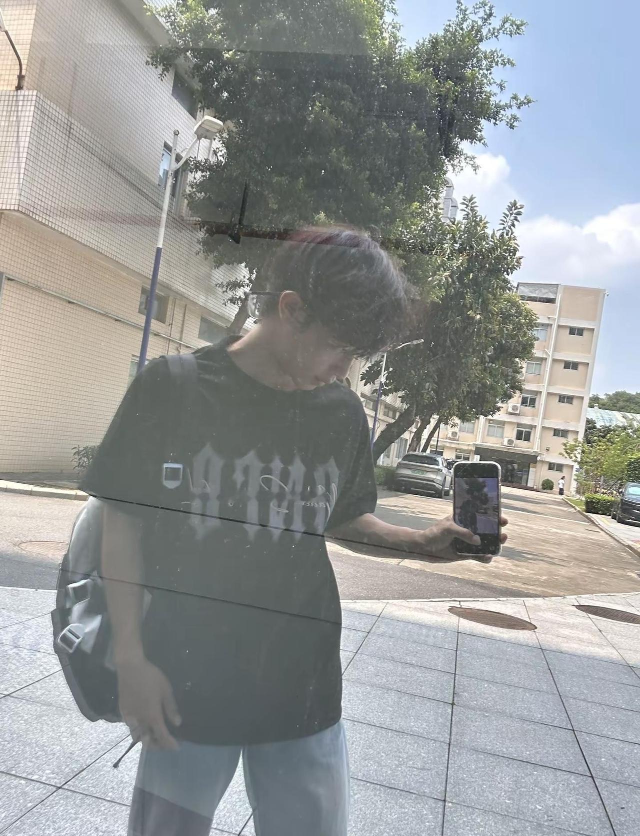 好学生 高中生 男高 广州市城市建设职业学校