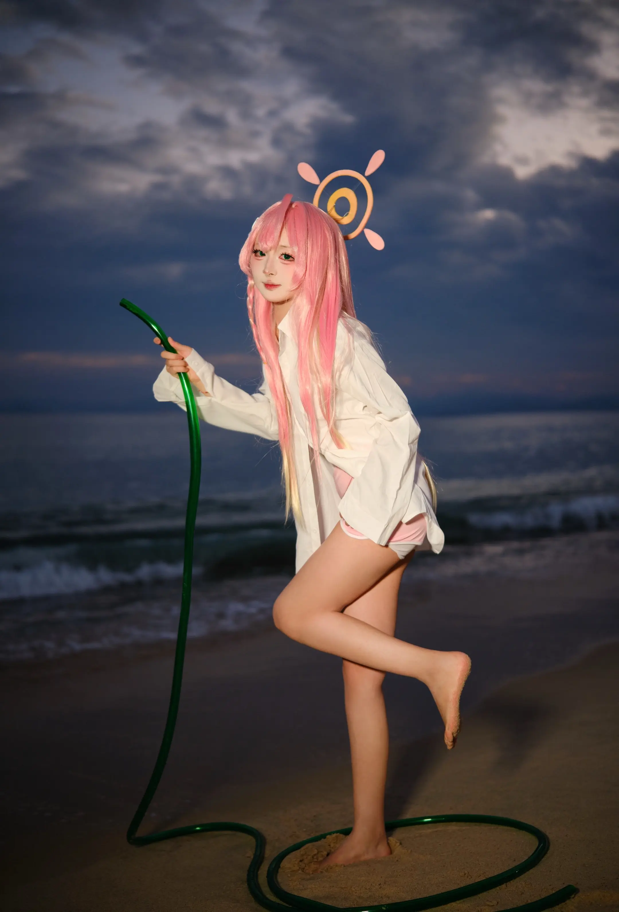 momotalk发来一条私信。