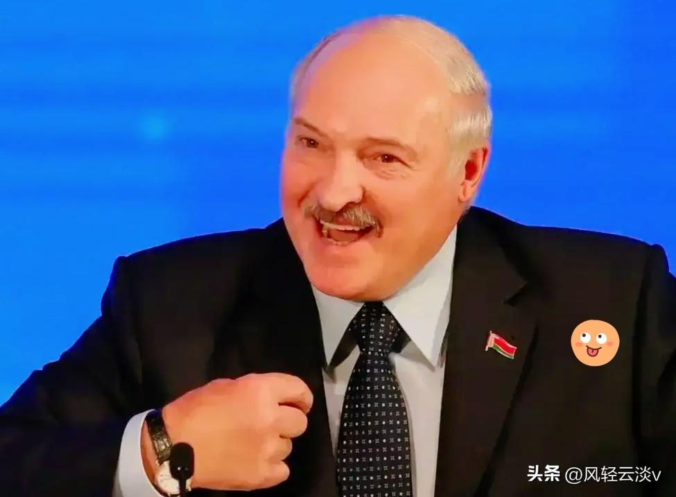 卢卡申科，高！实在是高！
白俄没有按泽连斯基要求拆除俄罗斯安装的4座中继站，但切
