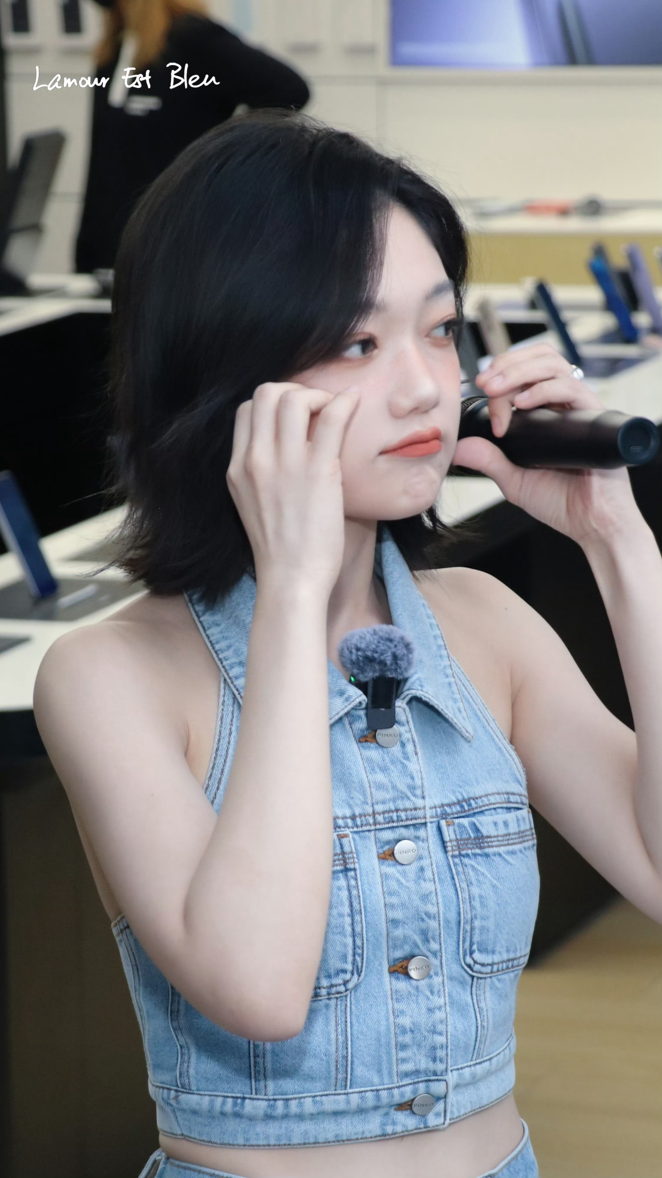 每日一善 💙阳光信用 每跌倒一次，每磕绊一次，人生就深邃一分，所有的挫折，都是