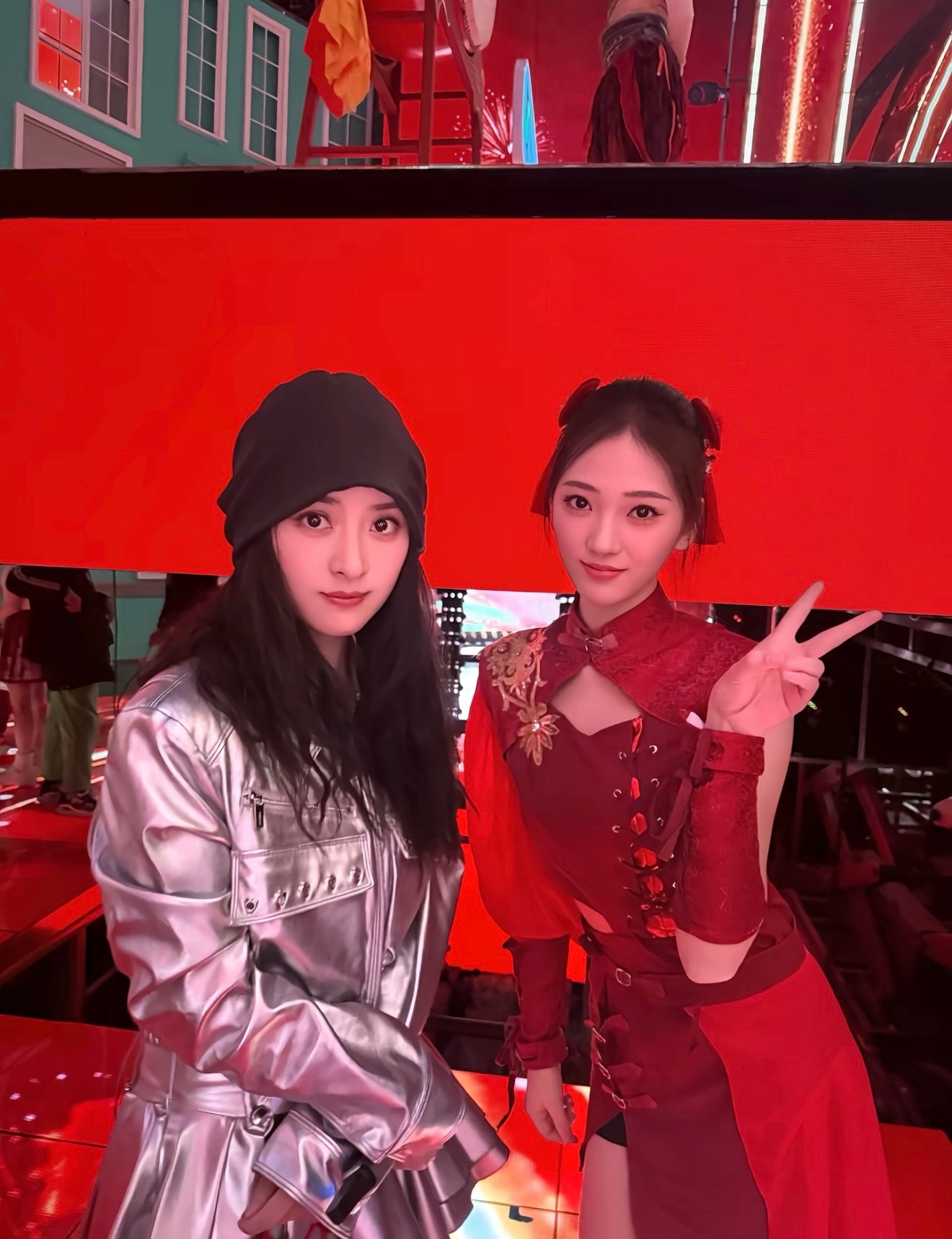 湖南卫视春晚 长这样到底什么意思📸 