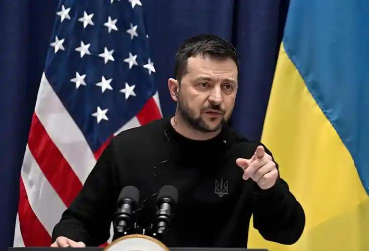 泽连斯基宁可开罪欧盟盟友，也要力挺特朗普对格陵兰岛的染指。虽说美国因此恢复了与乌