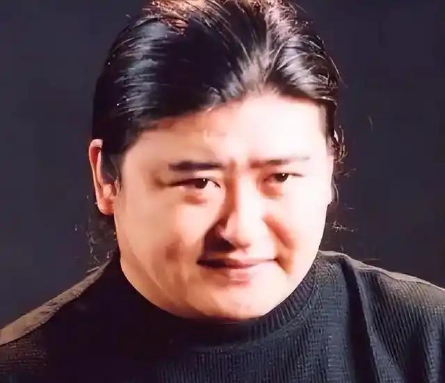 看到刘欢老师离世的消息心里很难受。不是意外，也不是缺钱，而是被疾病带走。官方讣告
