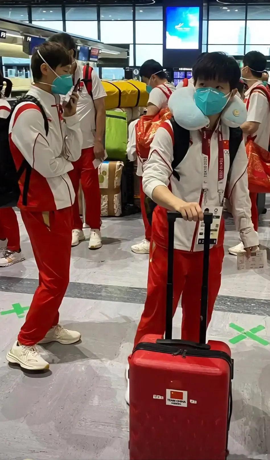 王曼昱 如果没有这三年的情况，你们的成就只会更高，十几岁打出来，中间还经历这么多