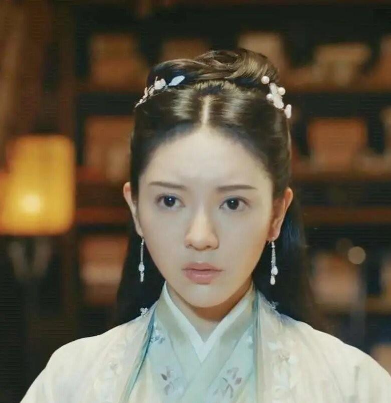 徐皇后去世后，朱棣想娶小姨子徐妙锦。谁料徐妙锦宁可去当尼姑，和青灯相伴，也不愿当