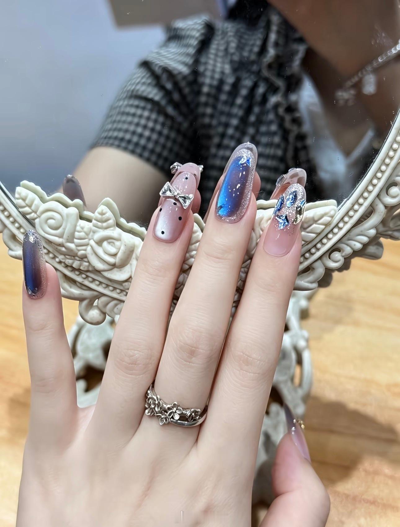 极光蓝猫眼美甲💅🏻 