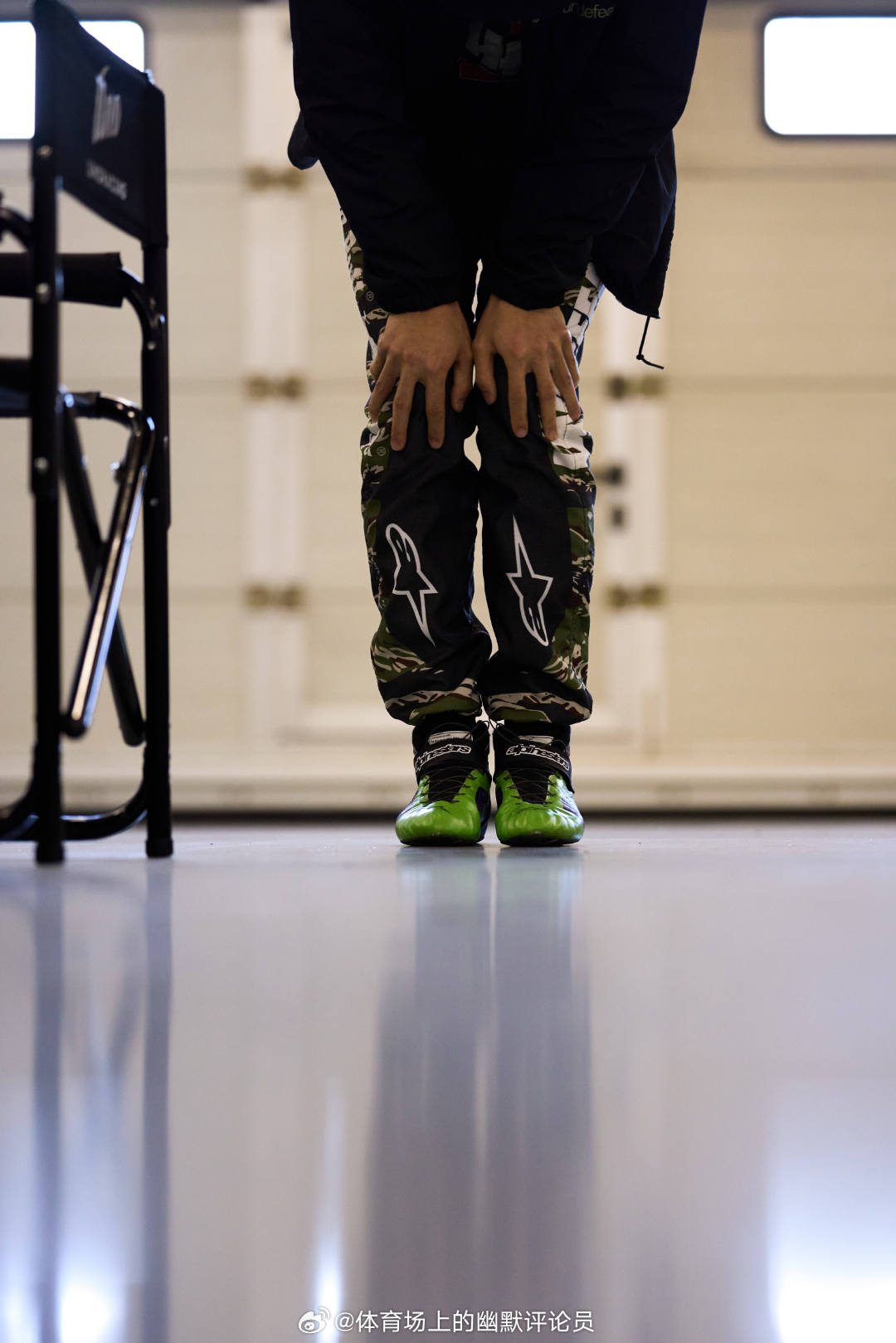 王一博 · 85RACING 「赛前试车 𝗗𝗔𝗬 𝟭」调整细节，进入状态